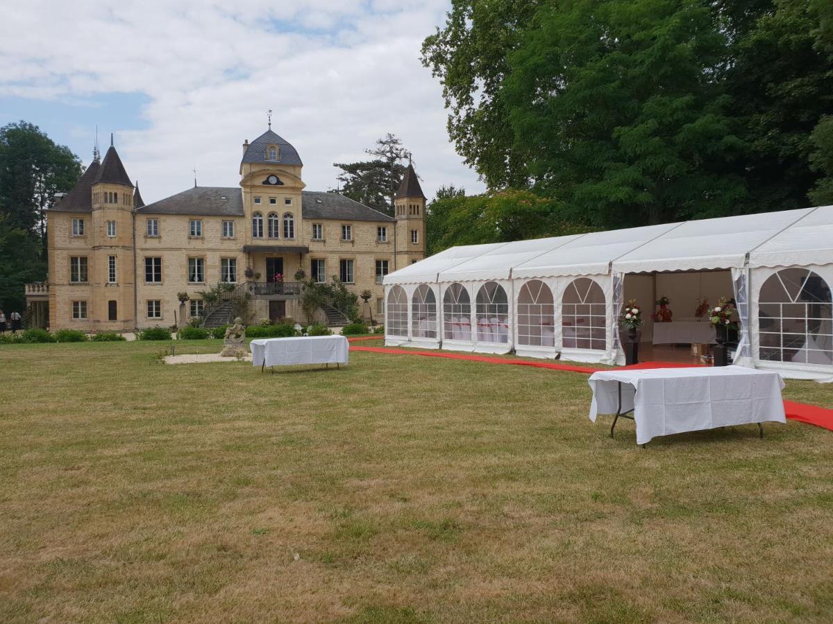 Chateau Du Four De Vaux Varennes-Vauzelles Exterior photo
